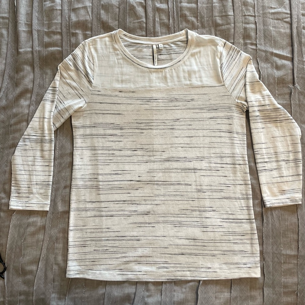 Calvin Klein 3/4 length sleeves top